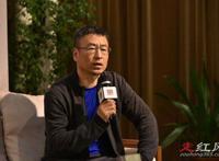 白岩松为什么被群嘲 离开央视现在哪里任职