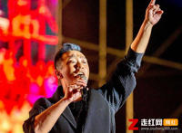 烟花烟花满天飞是什么歌，飞天歌曲介绍