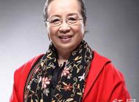 李明启潘长江什么关系 传出她是潘长江妈妈