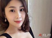 闫盼盼全套照片胸好大 开VIP会员群费一千元