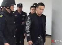 杨坤出什么事了吗 吸过毒是怎么回事