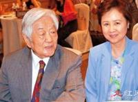 琼瑶是小三上位事件 第二任丈夫的前妻指责她第三者插足
