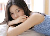 看你流了这么多水还说不要擦 磨人的妹妹不太听话