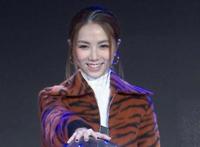 邓紫棋泪崩忆旧爱 邓紫棋林宥嘉为何分手遭扒