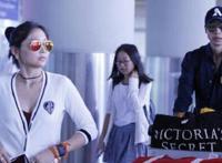 魏晨微博公布求婚成功获网友祝福 魏晨女友身份曝光相恋十年