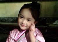 小芈月刘楚恬近照2019年长开了 刘楚恬父母颜值高背景惊人