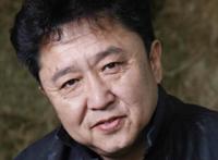 于谦抽烟喝酒烫头是什么意思 于谦为什么没有郭德纲火原因揭露