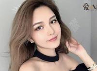 周扬青的淘宝店叫什么 GRACE CHOW潮牌是周扬青的英文名