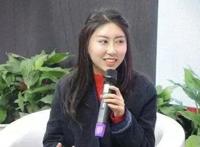 央媒评贾浅浅争议 人民日报评贾浅浅的诗引关注