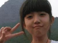 剪刀手女孩是谁 胡文婕现状曝光出国留学继续深造