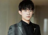 易烊千玺声明谣言是怎么回事 易烊千玺禁烟大使王源吸烟引争议