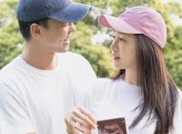 柯有伦当爸与妻子合照曝光 柯有伦现状为何不火