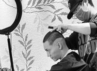 陈伟霆剃头新发型曝光引热议 陈伟霆最帅照片网友疯狂打call