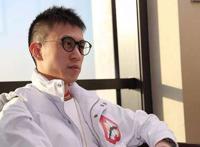 秦奋是什么来头家世背景 秦奋风中追风号是什么梗