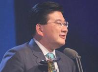 曹可凡老婆有几个资料 曹可凡上吊自杀真的吗金星为何炮轰他