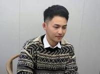 抖音网红衣哥什么背景 为什么能请那么多明星