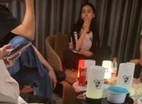 杨颖吸烟是真的吗 Angelababy吸烟照片流出引热议