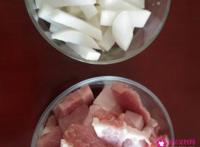 家常猪肉丸子的做法步骤