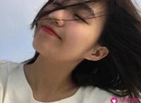 男朋友总是让我光着给他看