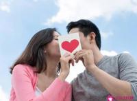 接吻为什么要伸舌头呢