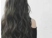 圆脸适合什么发型女烫发