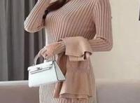 女人冬季连衣裙的穿搭