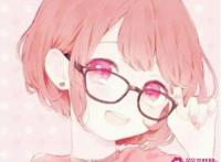 戴眼镜的女生性格