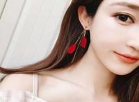 怎样主动找喜欢的男生聊天不尴尬 恋爱高手教你如何谈恋爱