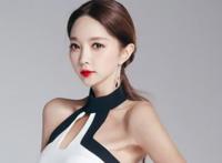 女朋友太矮了做的时候好舒服 小妖精真会折磨人
