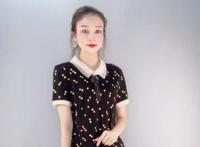 在公交车上被撞了八次 坐公交车最后一排被强行要了