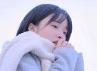 中年少女，四十岁了战斗力还满格！