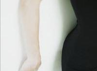 不惑女人的扭曲生活，女儿因此患上精神病！