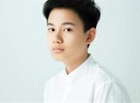胡先煦公布恋情，被拍到了就公开