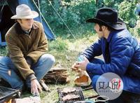 【图】断背山剧情介绍 两男竟按耐不住上演世纪基情大戏