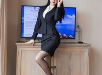 穗花刚上班的第一天