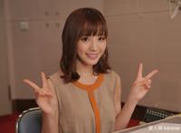 大家想知道，桃乃木かな卡在墙是哪部吗？