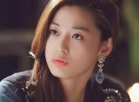 韩国十大人气最高的女明星排行榜:李知恩上榜,第一出道最早