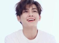 炎亚纶十大热门歌曲排行榜：《被忘录》上榜，第一生深情款款