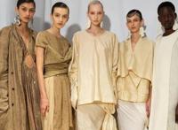 国内十大服装设计师，第三作品很梦幻，王海震上榜