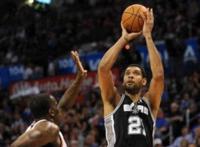 十大NBA球星成名绝技排行榜，天勾与45°打板均上榜