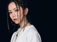 邓紫棋泪崩忆旧爱怎么回事？旧爱是林宥嘉吗？