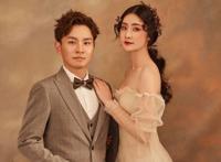 朋友圈秀恩爱的句子有哪些？朋友圈情侣文案分享