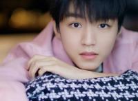 网曝王俊凯诈捐引热议 杨幂诈捐后王俊凯再次躺枪