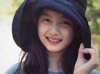 黄多多疑被同学爆料被开除,黄多多学校图书馆事件系谣言