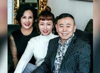 潘长江老婆谁，潘长江老婆个人简历