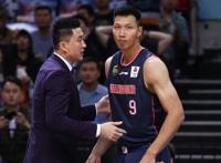 杜锋：易建联正在康复中 新赛季复出没问题