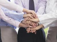 有多少企业与赵薇相关？ 背后商业帝国何去何从