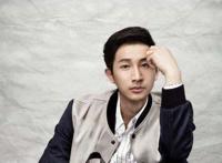 演员邱凯伟个人简历：邱凯伟老婆曾威菱资料照片