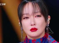 萨顶顶身高多少：萨顶顶个人资料简介老公是谁