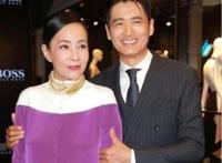 周润发与妻子的相处模式：无论对错先给老婆道歉